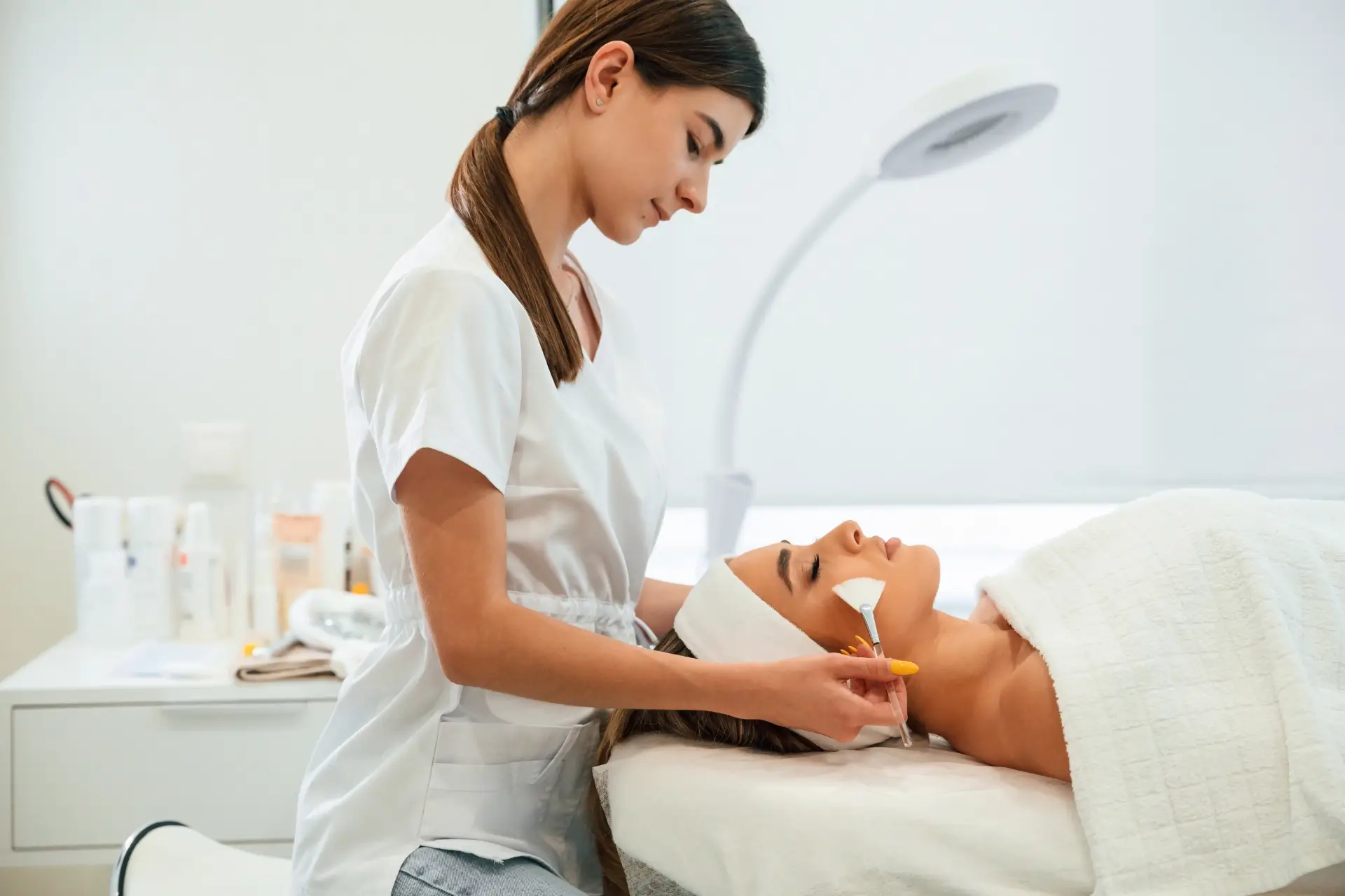 A calming professional facial treatment for acne-prone skin
